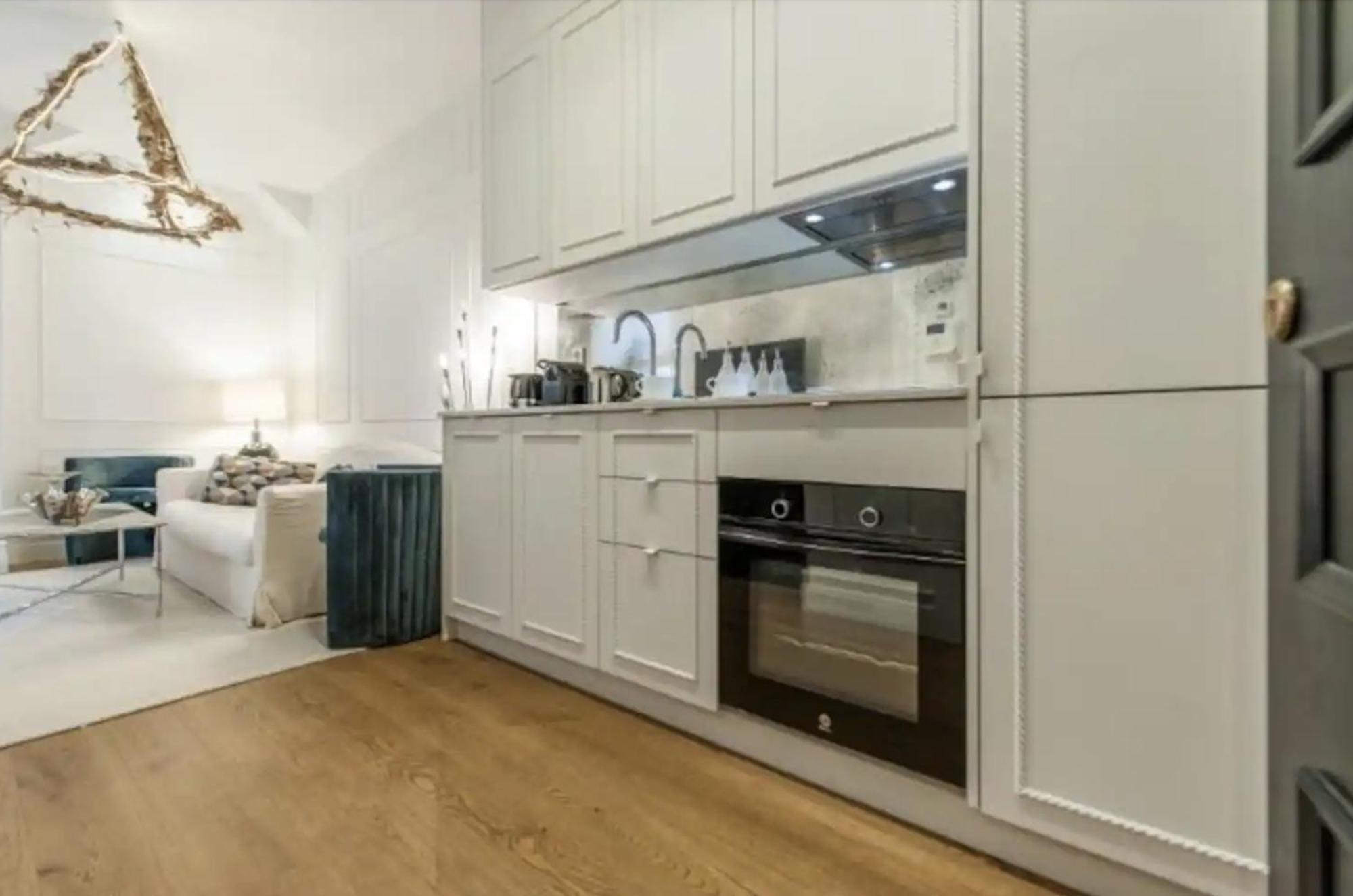 شقة Apartamento De Lujo En Neptuno مدريد المظهر الخارجي الصورة
